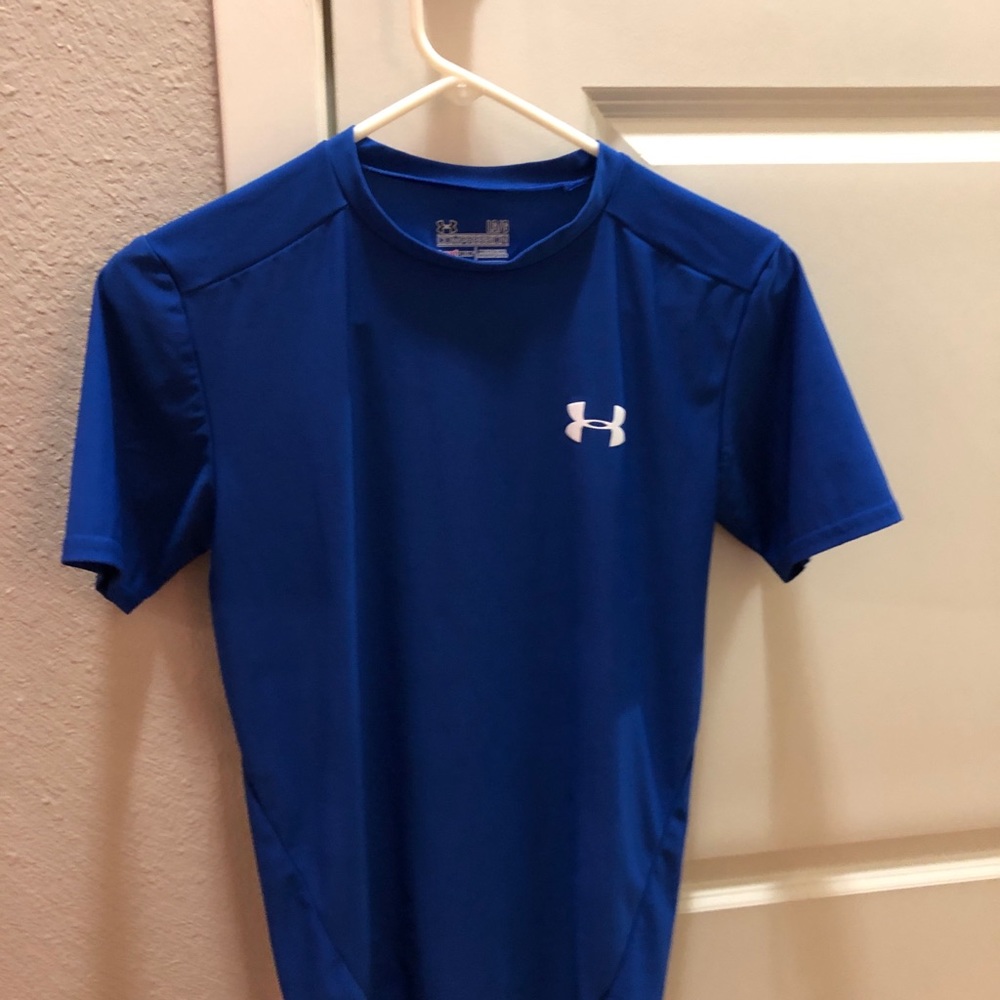 2 Under Armour shirts